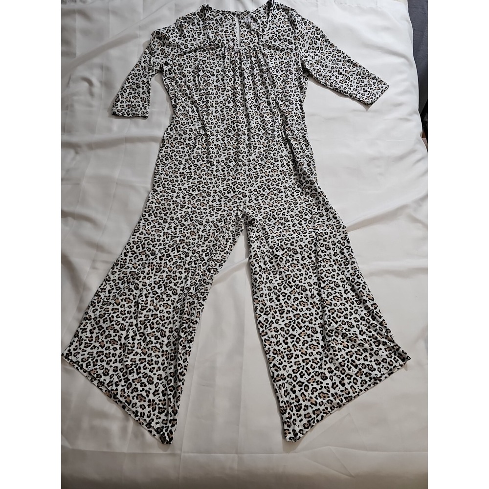 Woman's Original Muk Luks One Piece Romper Pajamas Size‎ L Leopard Brown Black